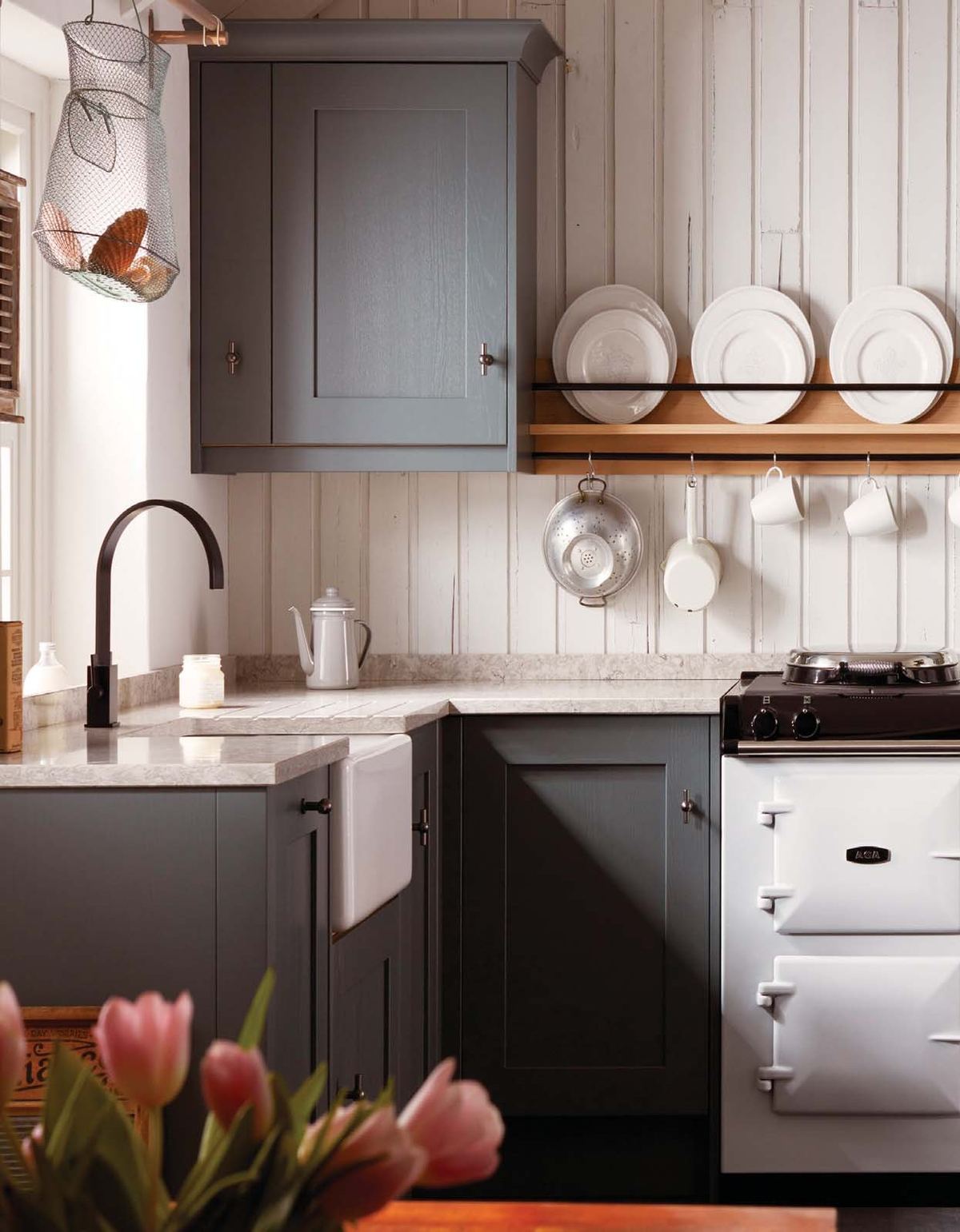 Mornington Shaker kitchen in Slate with Partridge Grey