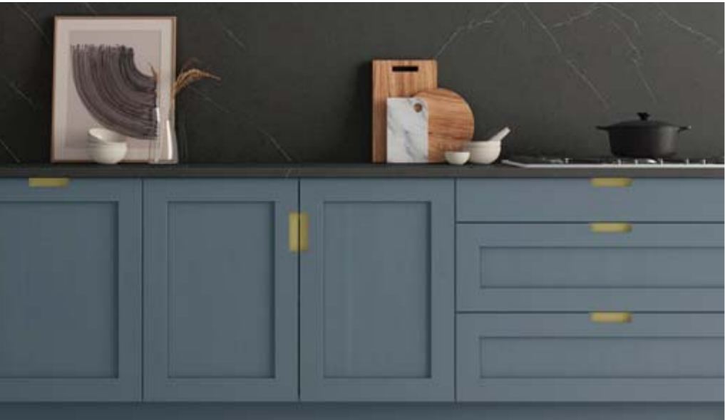 Mornington Shaker Outline run in Storm Blue with an Aged Brass backplate